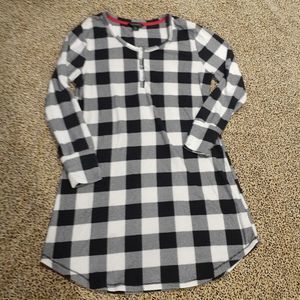 💖BUY 1 GET 1 FREE💖COZY CHECKERED FLEECE NIGHT GOWN-L